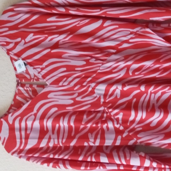 Cabi Dress - Picture 5 of 7